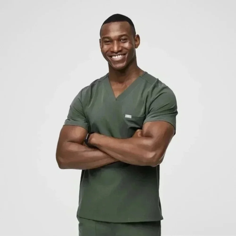 Figs Men's Moss Leon Scrub Top - Picture 1 of 6